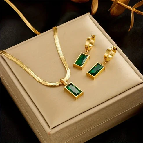 Iselotte Verdain Jewelry emerald