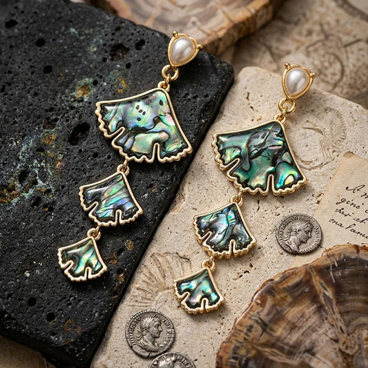 Vintage Emerald Green Gem Drop Earrings