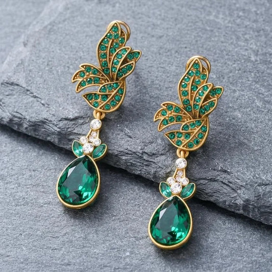 Vintage Emerald Green Gem Drop Earrings