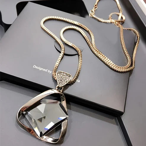 Crystal Pendant Gold Necklace